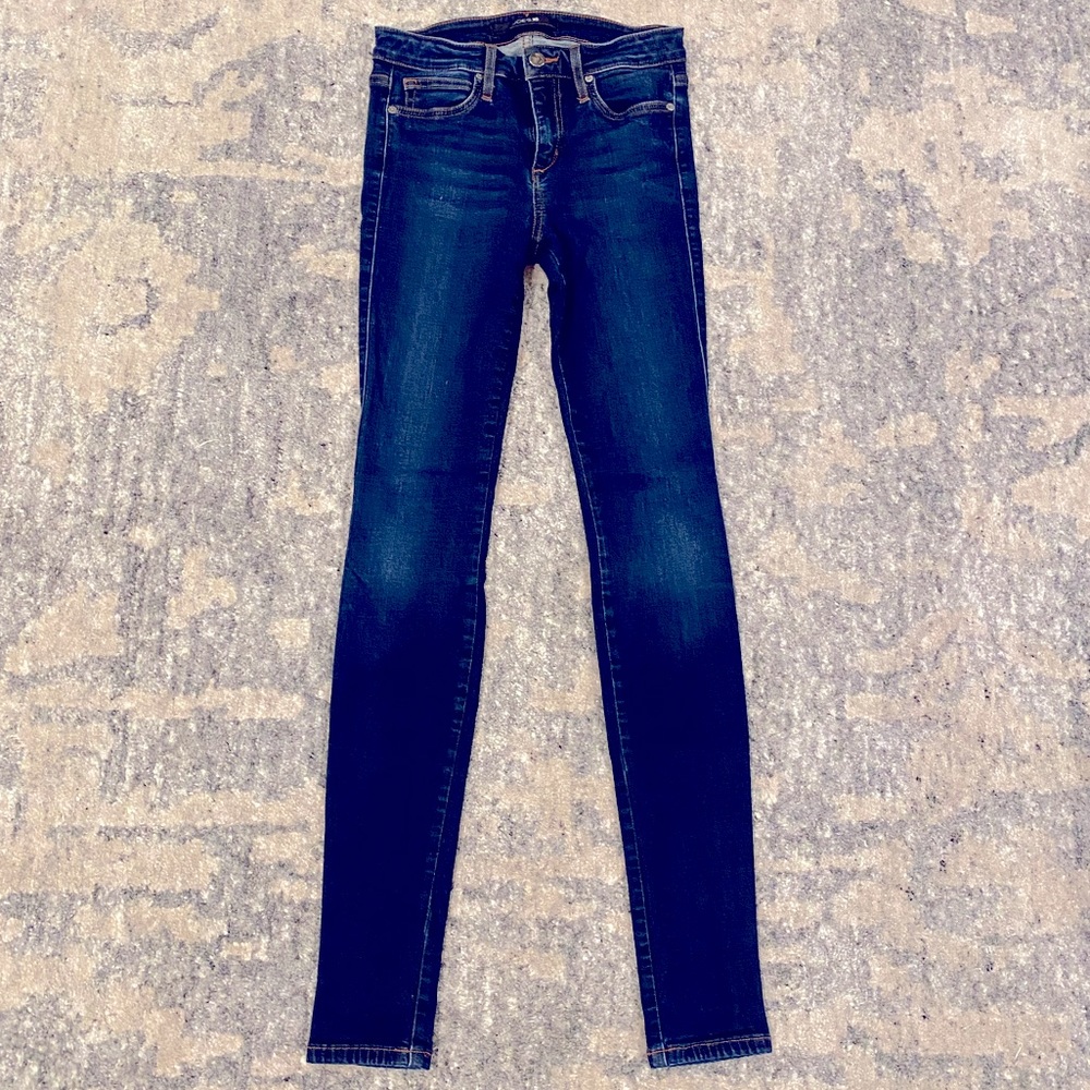 Joe’s Jeans: The Skinny